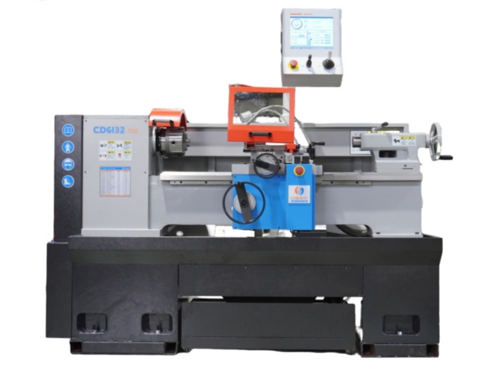 CD6132 Electronic Lathe